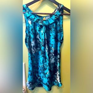 New York and Company sleeveless blueprints blouse